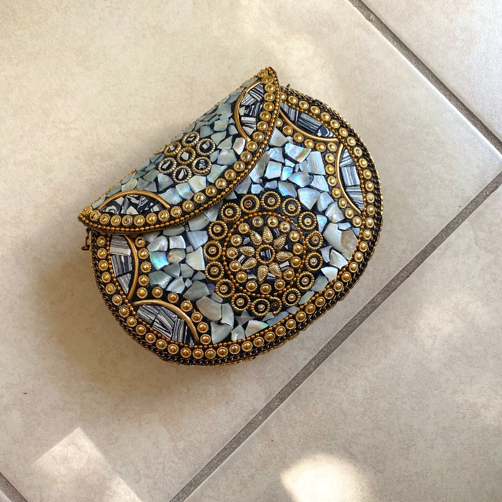 Mosaic Clutch